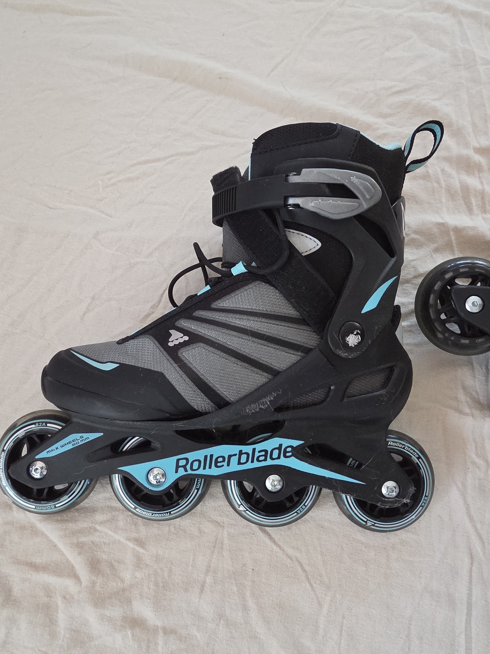 Woman's Inline Skate – Black with Light Blue Accents